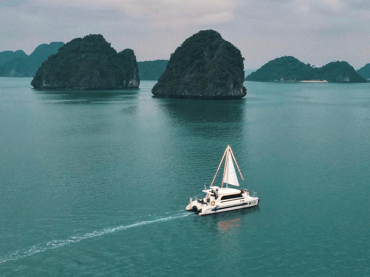 Scarlet Pearl Cruises - Wonder On Lan Ha Bay Hotel Ha Long Exterior photo