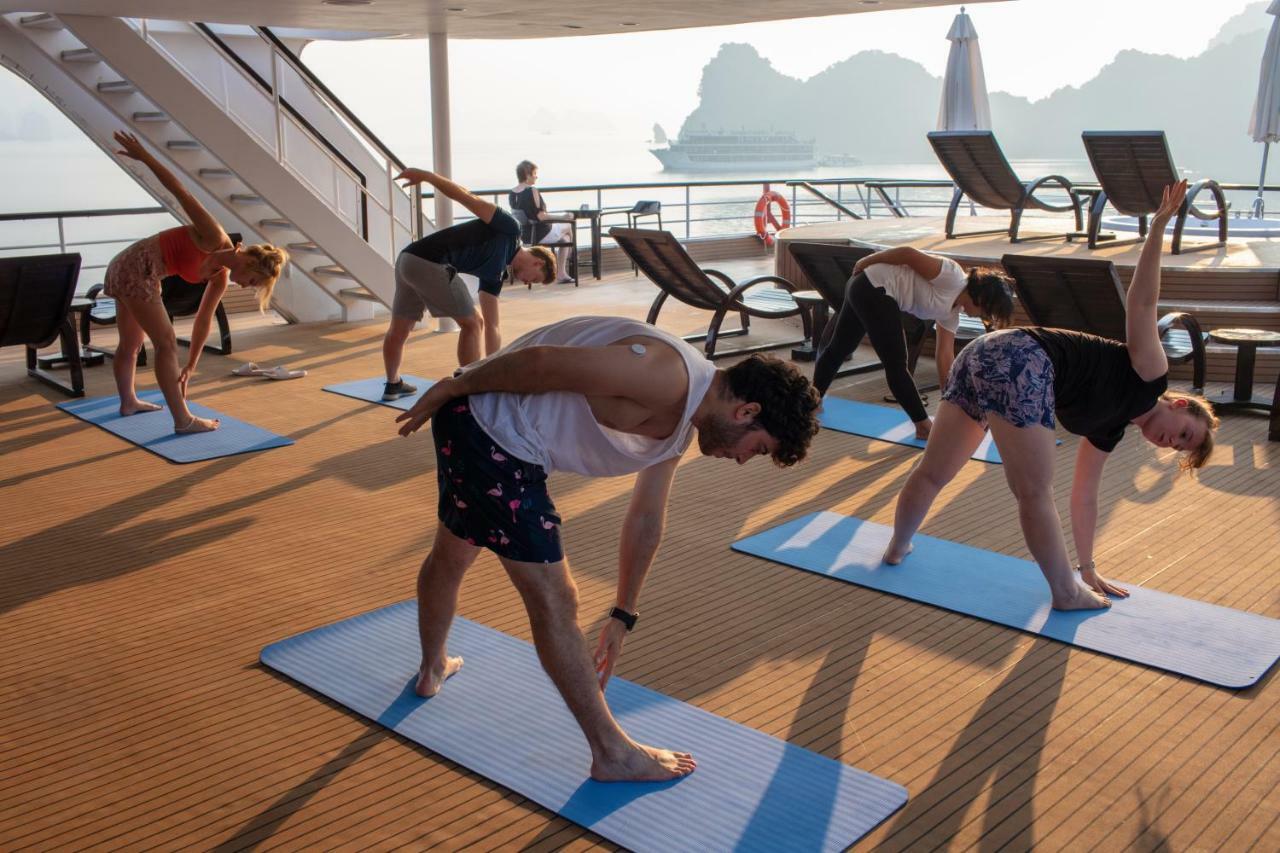 Scarlet Pearl Cruises - Wonder On Lan Ha Bay Hotel Ha Long Exterior photo