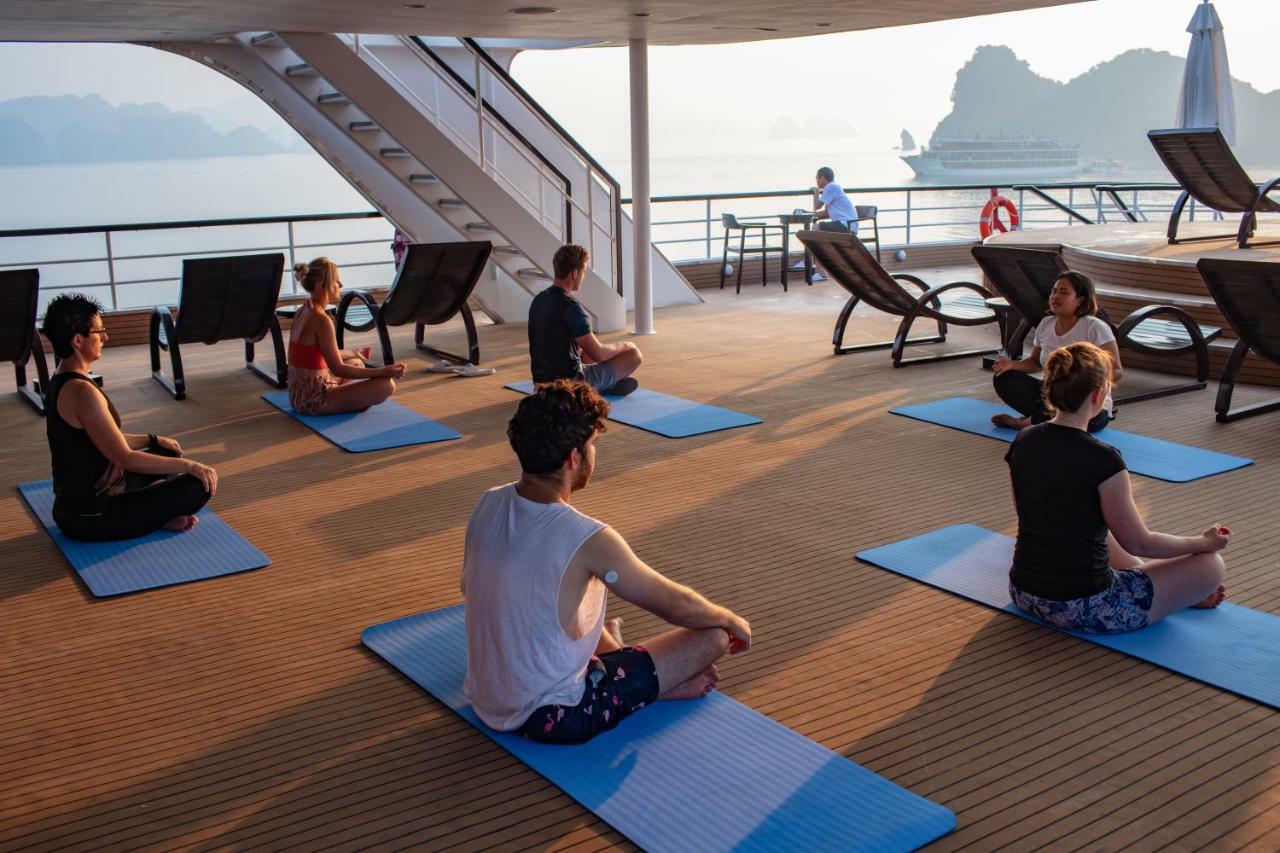 Scarlet Pearl Cruises - Wonder On Lan Ha Bay Hotel Ha Long Exterior photo