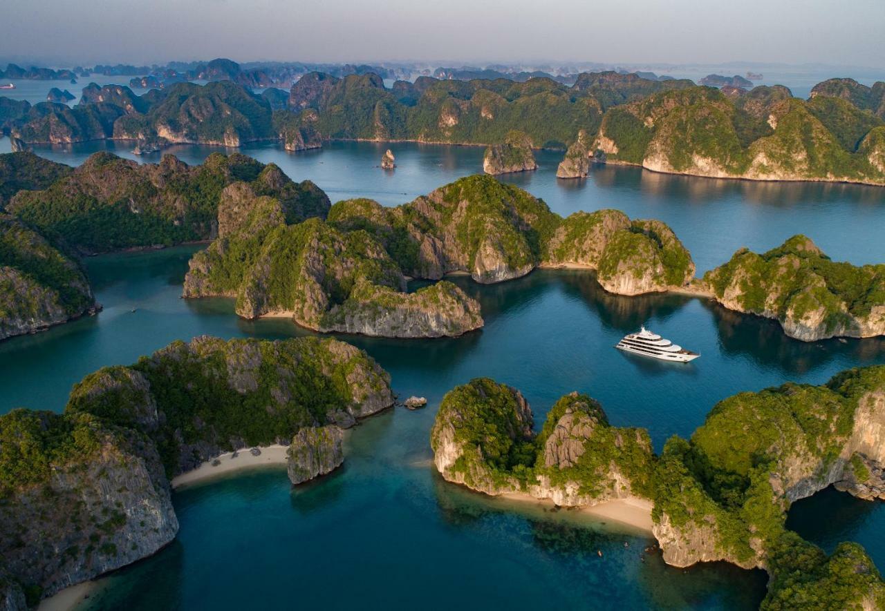 Scarlet Pearl Cruises - Wonder On Lan Ha Bay Hotel Ha Long Exterior photo