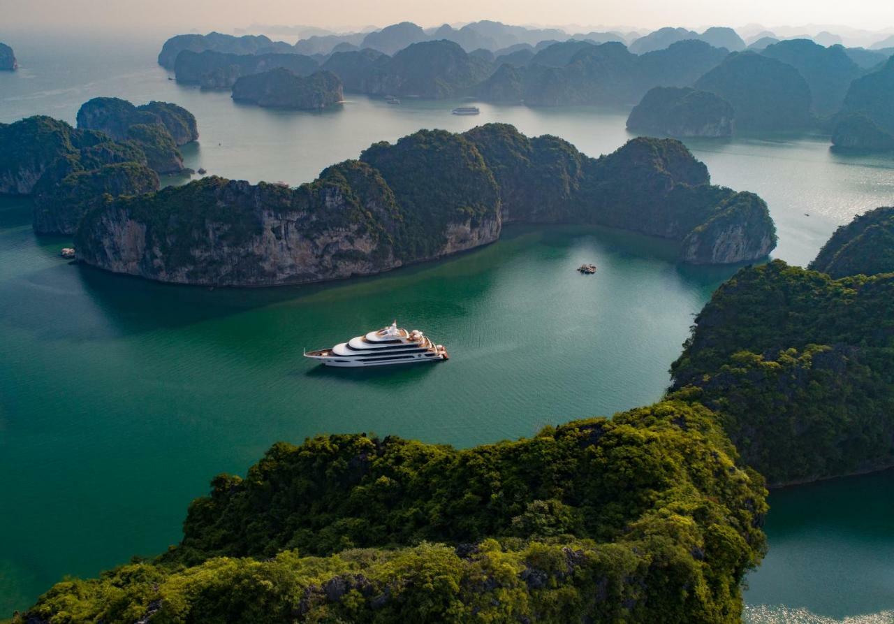 Scarlet Pearl Cruises - Wonder On Lan Ha Bay Hotel Ha Long Exterior photo