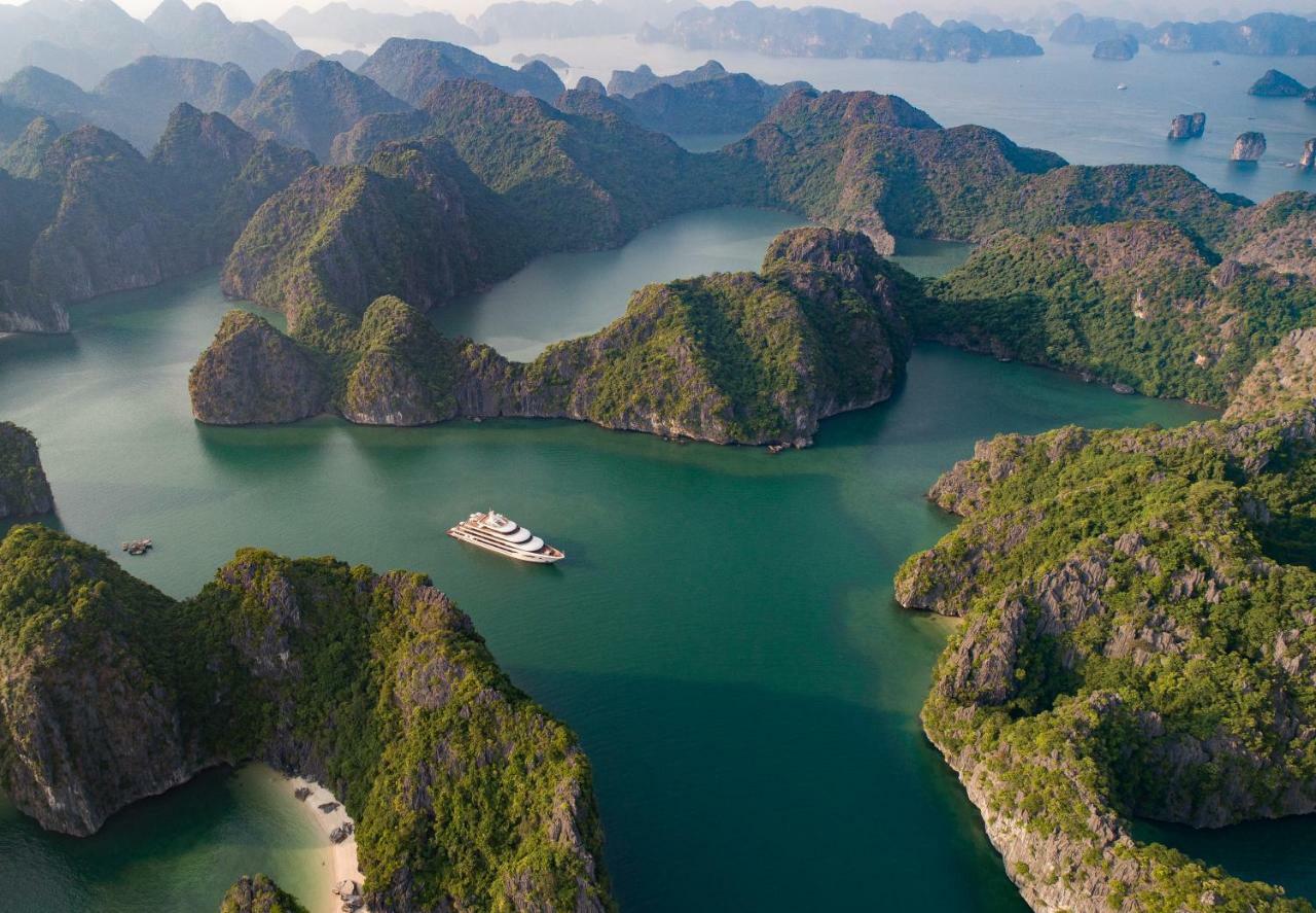 Scarlet Pearl Cruises - Wonder On Lan Ha Bay Hotel Ha Long Exterior photo