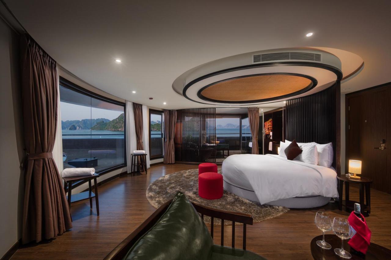 Scarlet Pearl Cruises - Wonder On Lan Ha Bay Hotel Ha Long Exterior photo