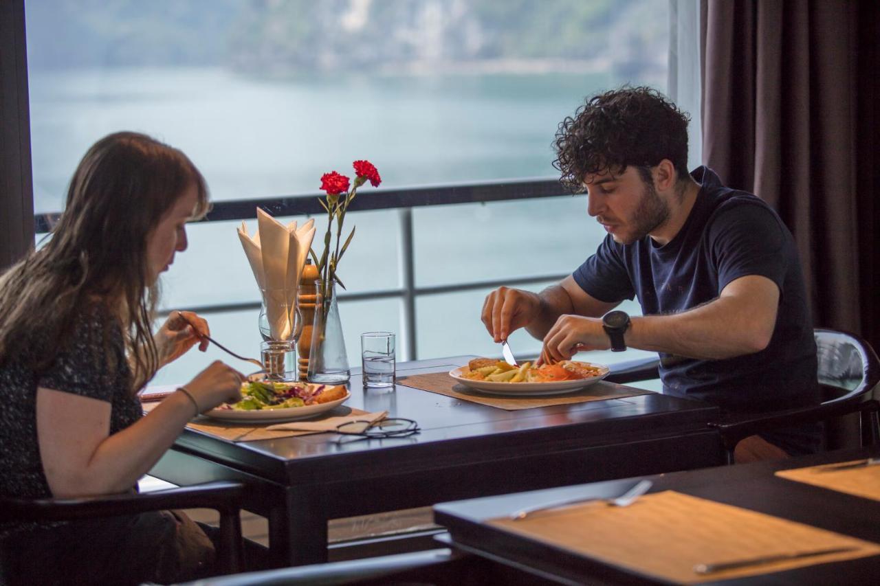 Scarlet Pearl Cruises - Wonder On Lan Ha Bay Hotel Ha Long Exterior photo
